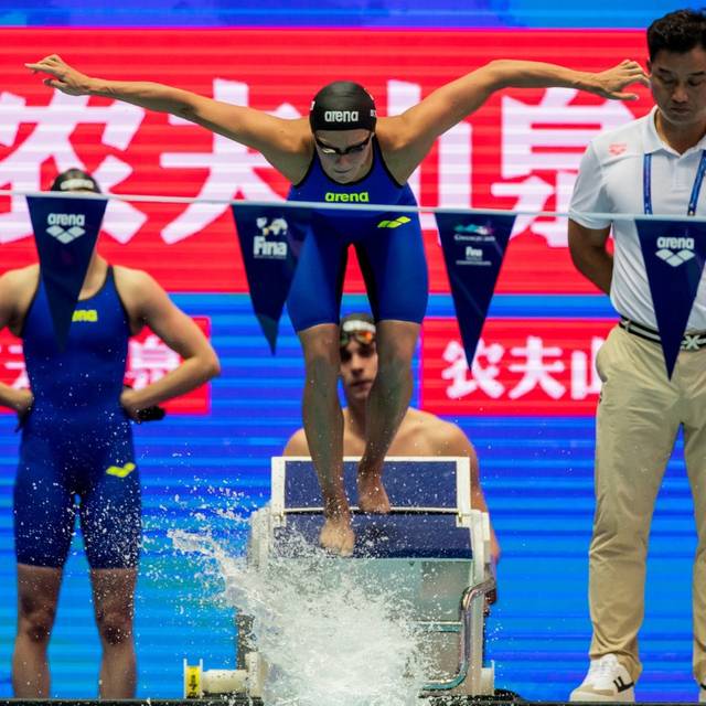 Jessica Steiger als Schwimmerin in der 4x100 m Freistil-Staffel