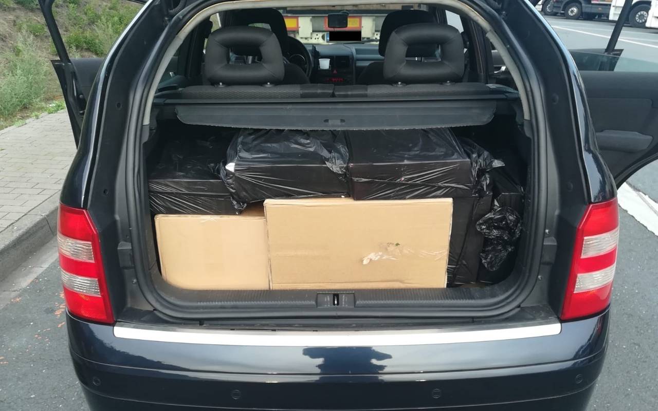 Geschmuggelte Zigaretten auf der A2