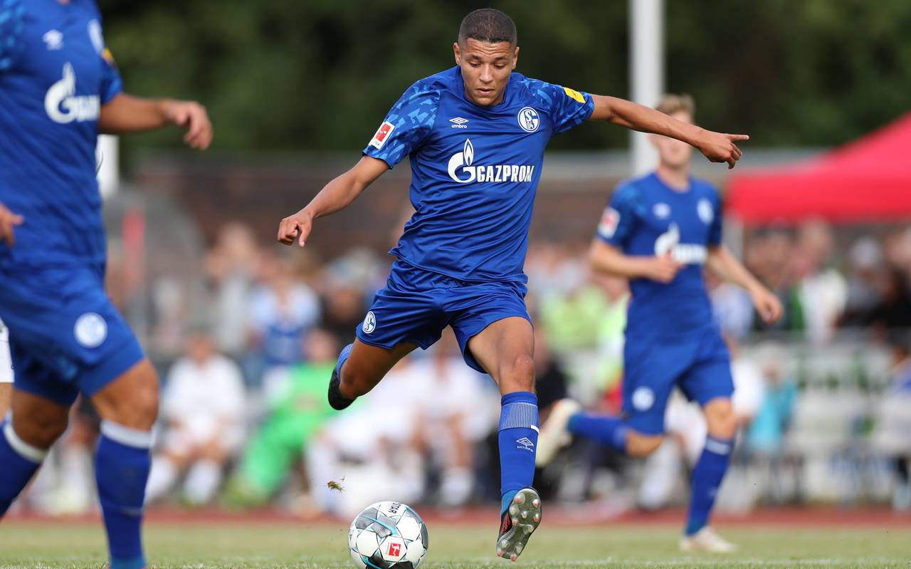 Schalke im Bottroper Jahnstadion Amine Harit