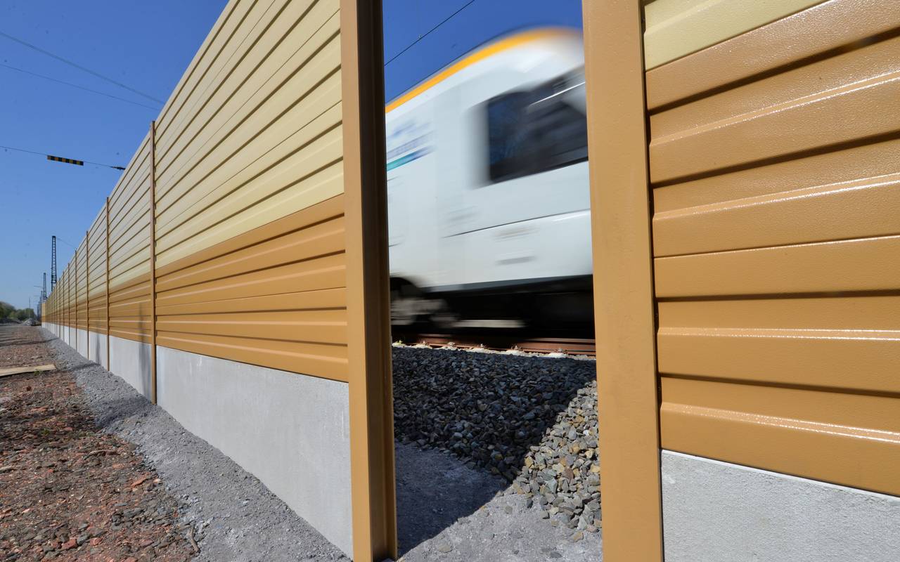 Lärmschutzwand Bahnstrecke