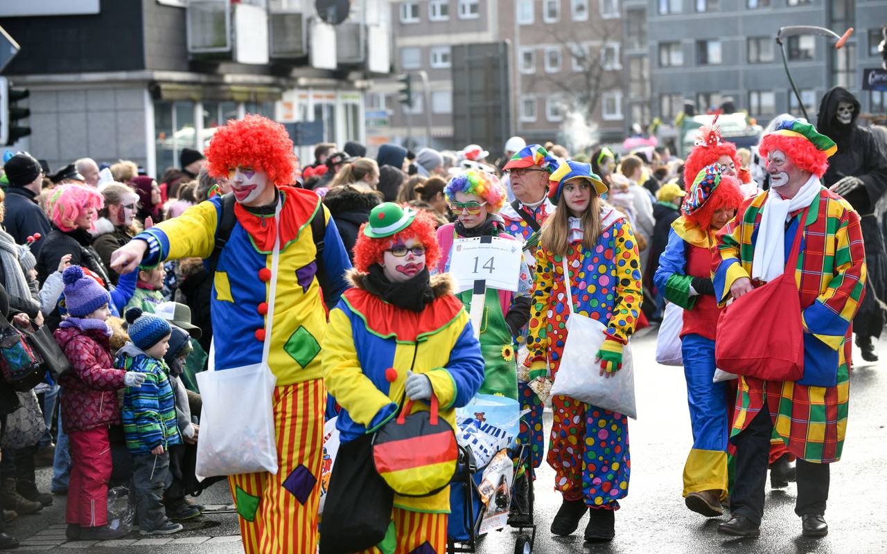 Rosenmontagszug in Bottrop
