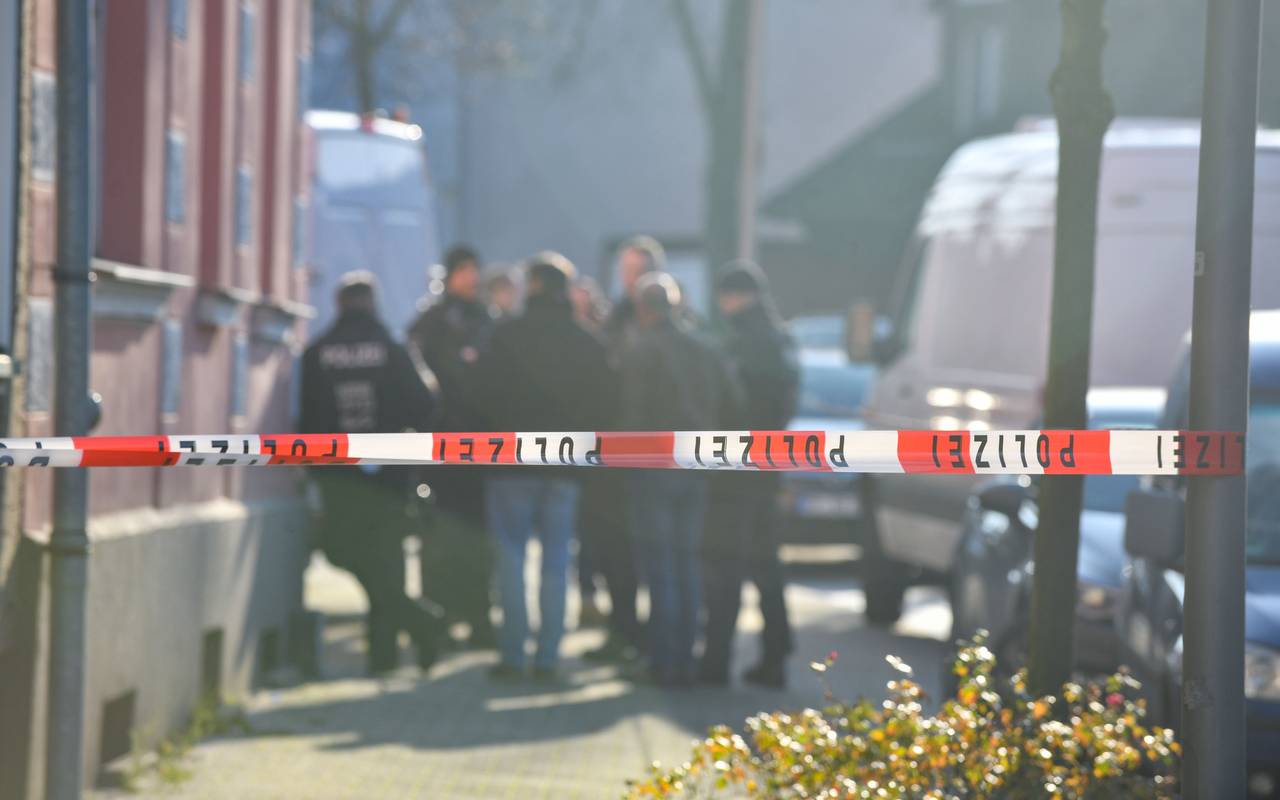 Blder vom SEK-Einsatz an der Eichkampstraße