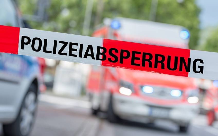 Polizeiabsperrung an einem Unfall