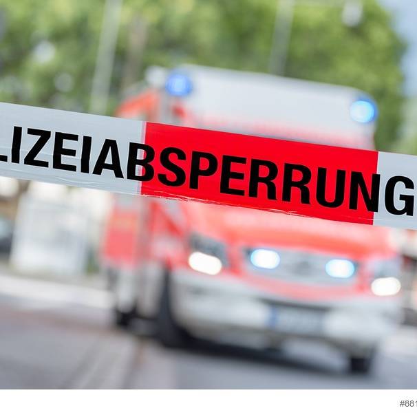 Polizeiabsperrung an einem Unfall