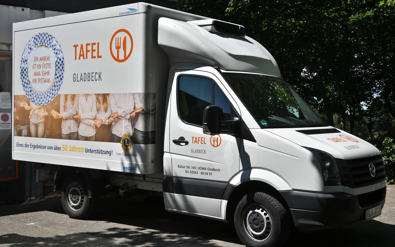 Der neue Kühlwagen der Gladbecker Tafel