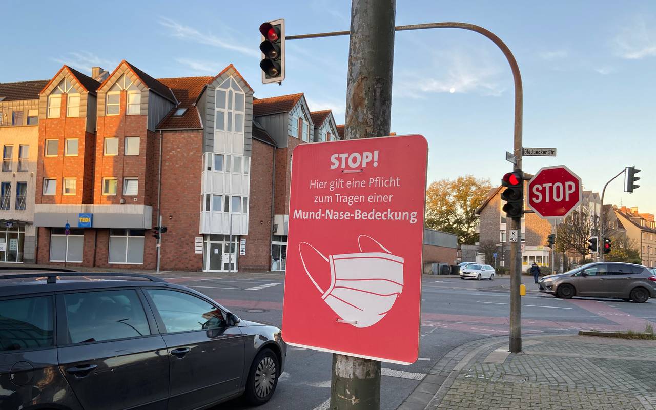 Maskenpflicht Schild Bottrop Eigen Gladbecker Straße Aegidistraße