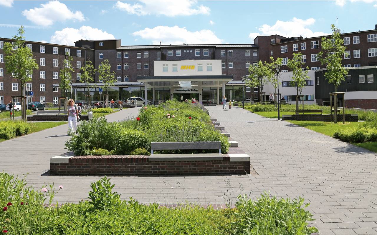 Der Haupteingang des Marienhospitals Bottrop