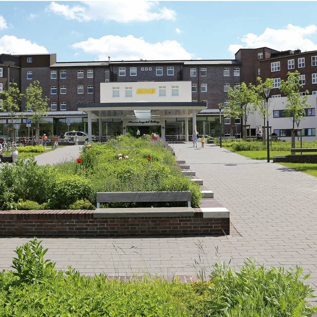 Der Haupteingang des Marienhospitals Bottrop