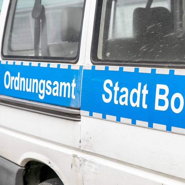 Bus des Kommunalen Ordnungsdienstes in Bottrop