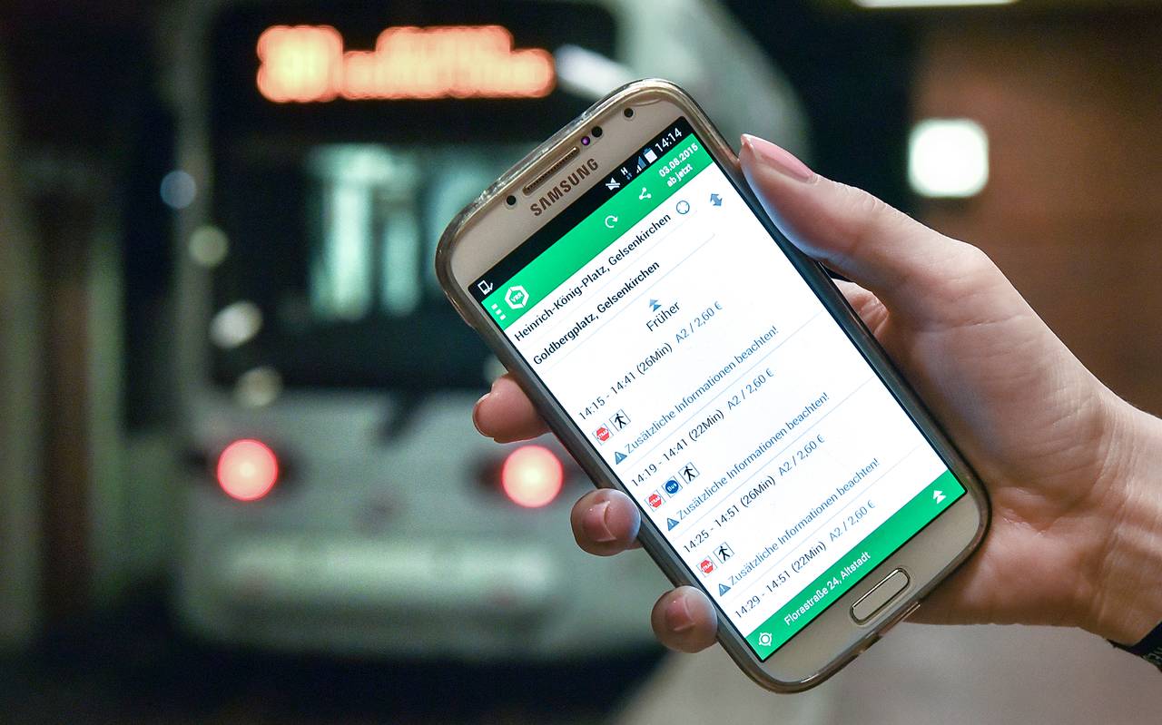 Ein Handy mit der geladenen VRR-App