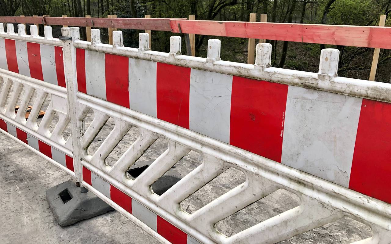 Absperrgitter an einer Baustelle