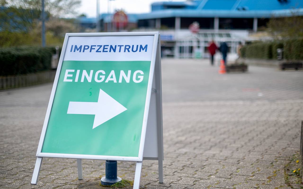 Hinweisschild zum Impfzentrum Gelsenkirchen