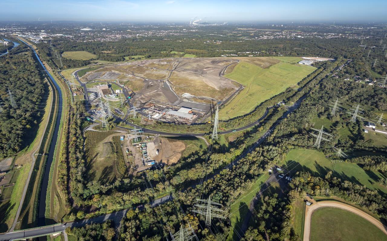 Luftbild der Zentraldeponie Emscherbruch in Gelsenkirchen