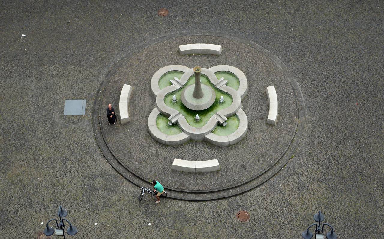 Der Brunnen auf dem Bottroper Rathausplatz