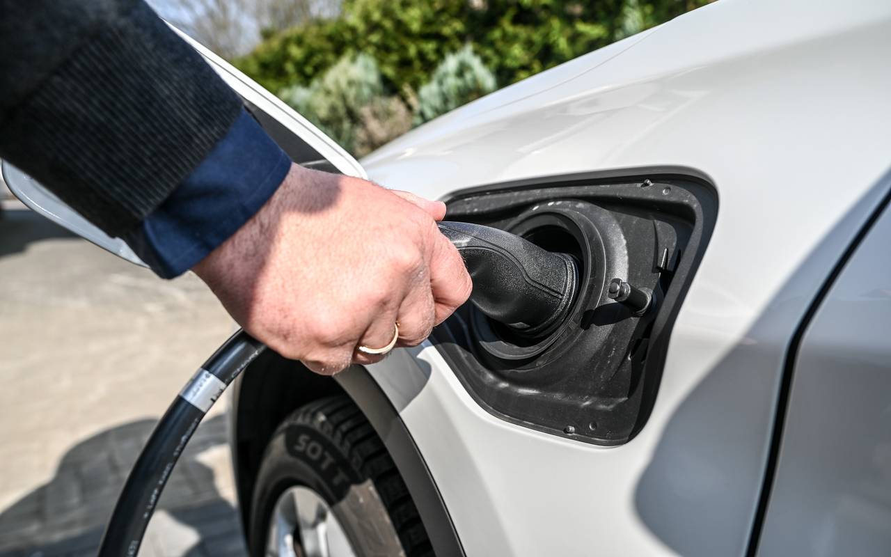Ladevorgang bei einem Elektroauto