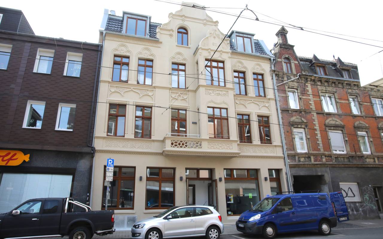 Das sanierte Haus Reichstein auf der Bochumer Straße in Gelsenkirchen