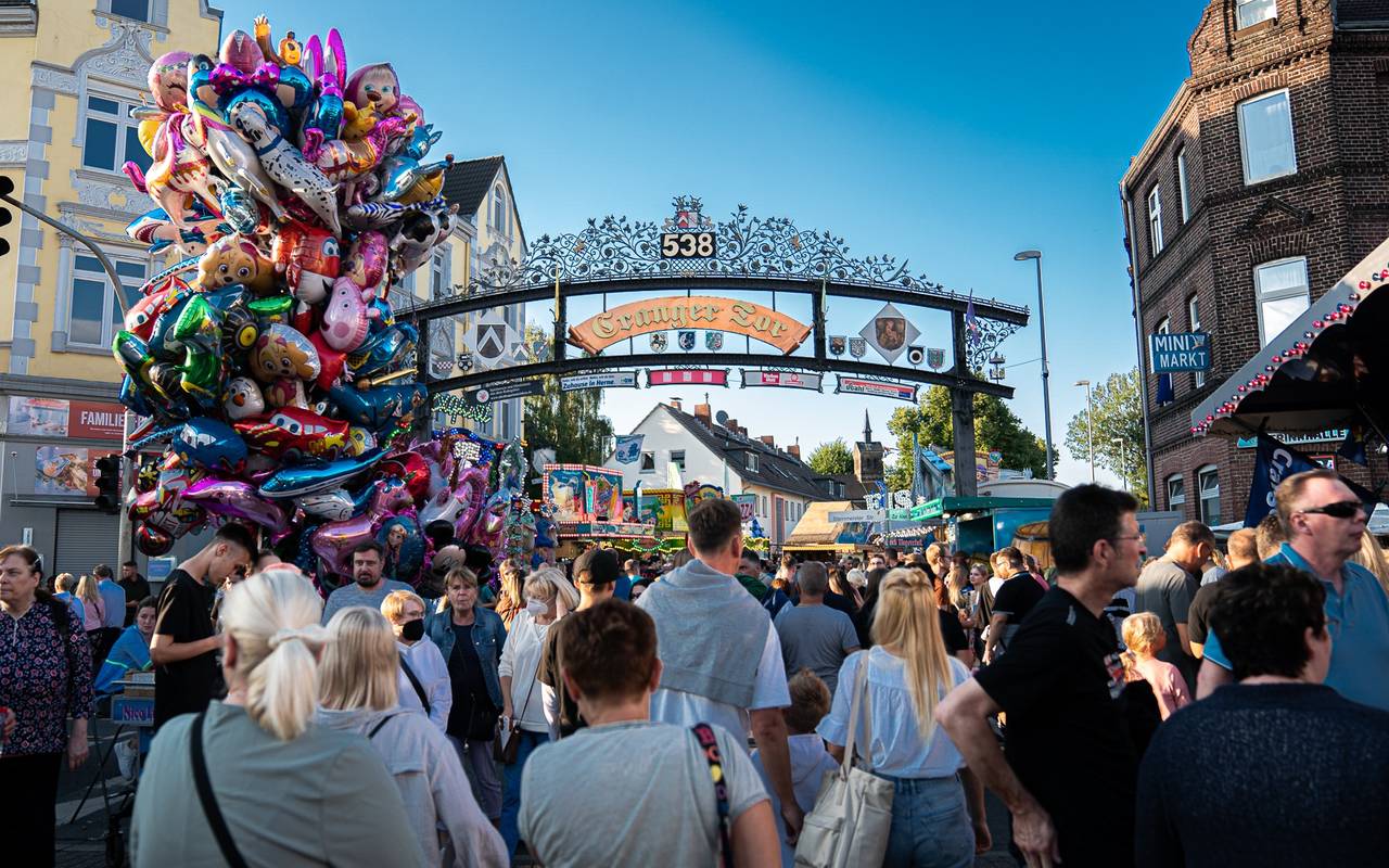Das Eingangstor zur Cranger Kirmes