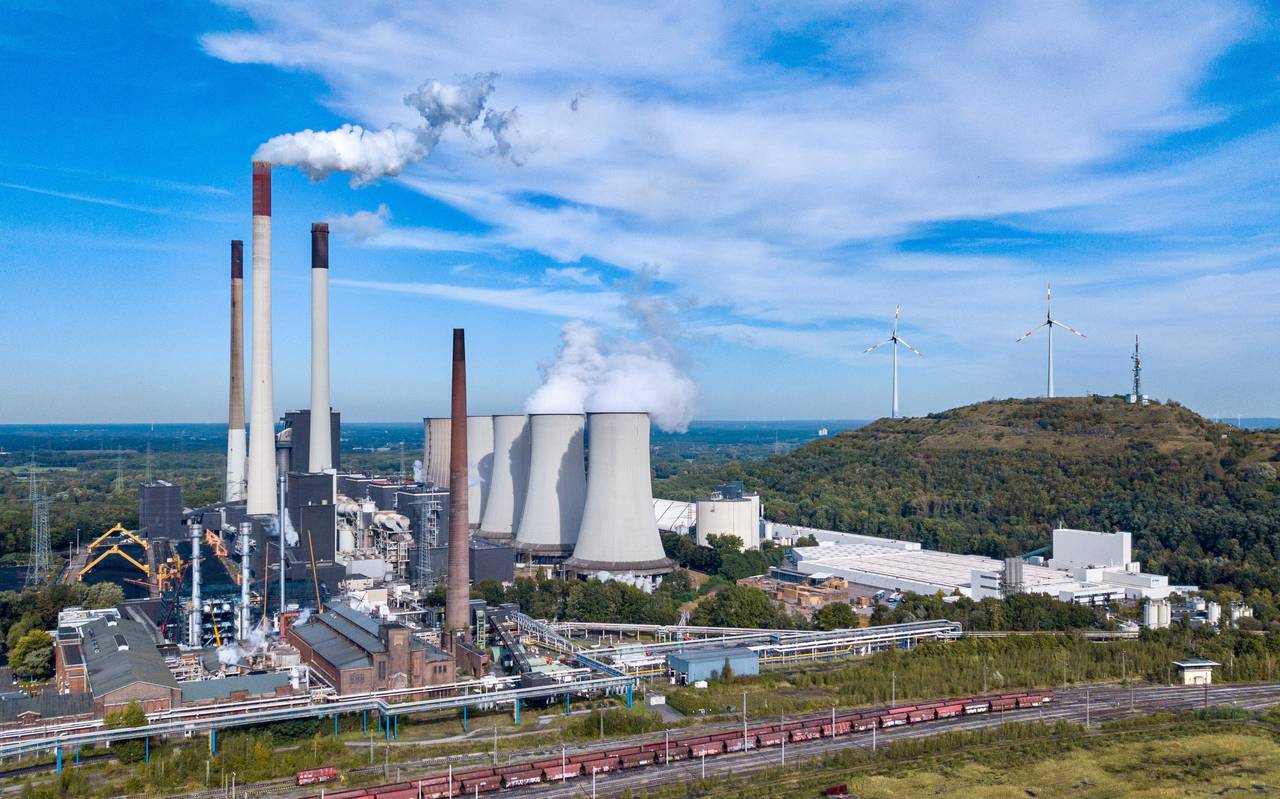 Das Uniper-Kraftwerk in Gelsenkirchen-Scholven aus der Ferne