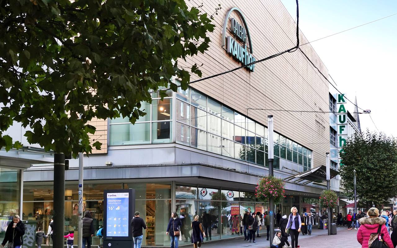 Die Filiale von Galeria Karstadt Kaufhof an der Gelsenkirchener Bahnhofstraße