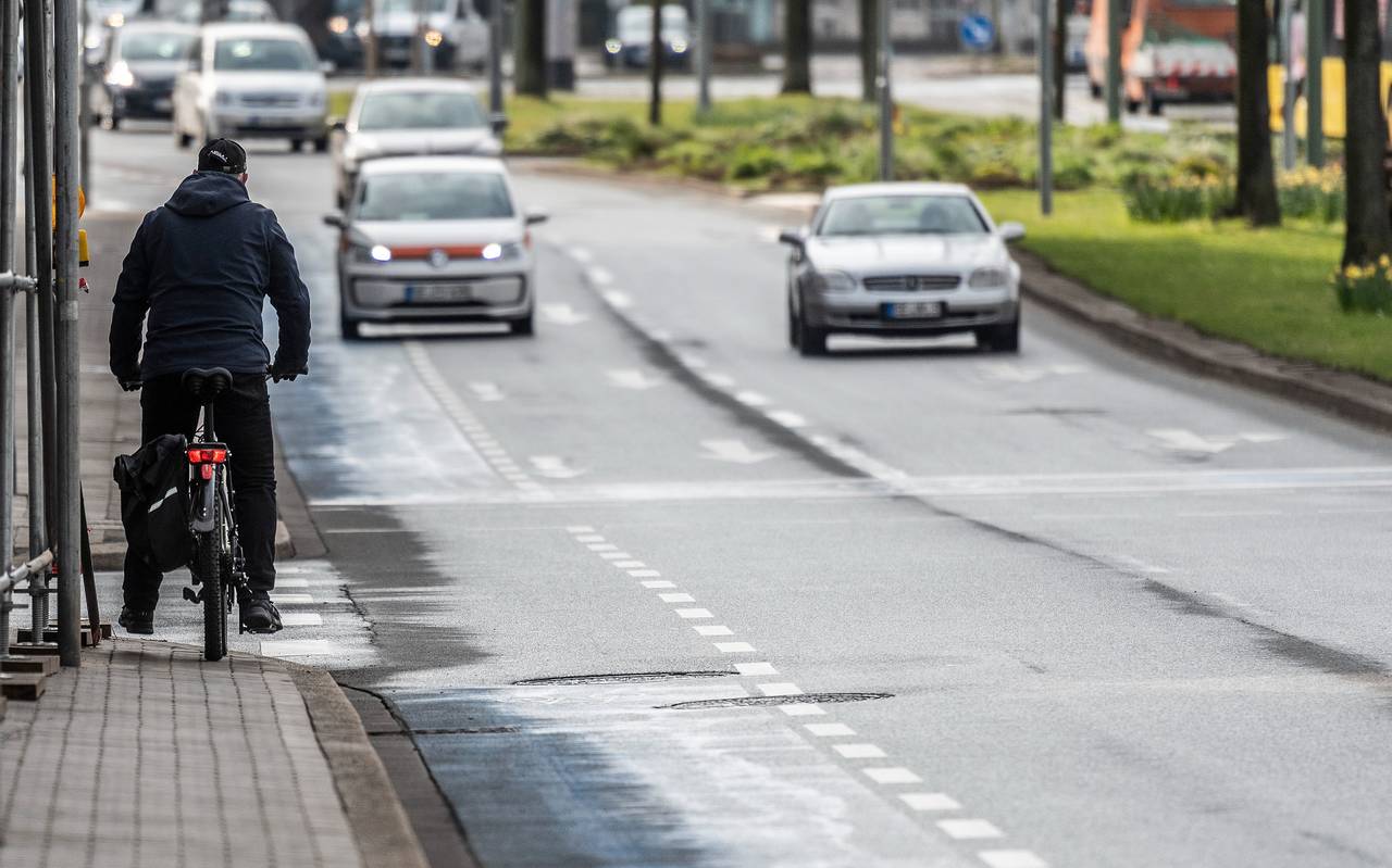 Verkehr auf der De-la-Chevallerie-Straße