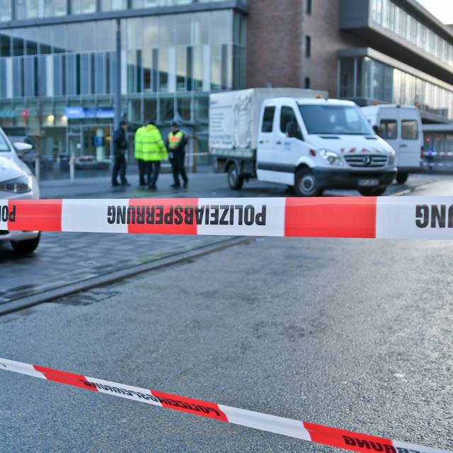 Der Berliner Platz in Bottrop nach der Attentatsfahrt an Silvester 2018/2019
