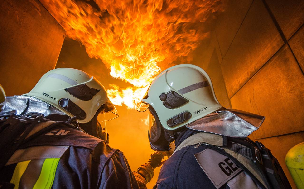 Symbold von Feuerwehrmännern im Einsatz