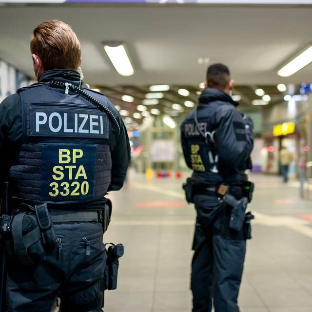 Bundespolizisten im Gelsenkirchener Hauptbahnhof