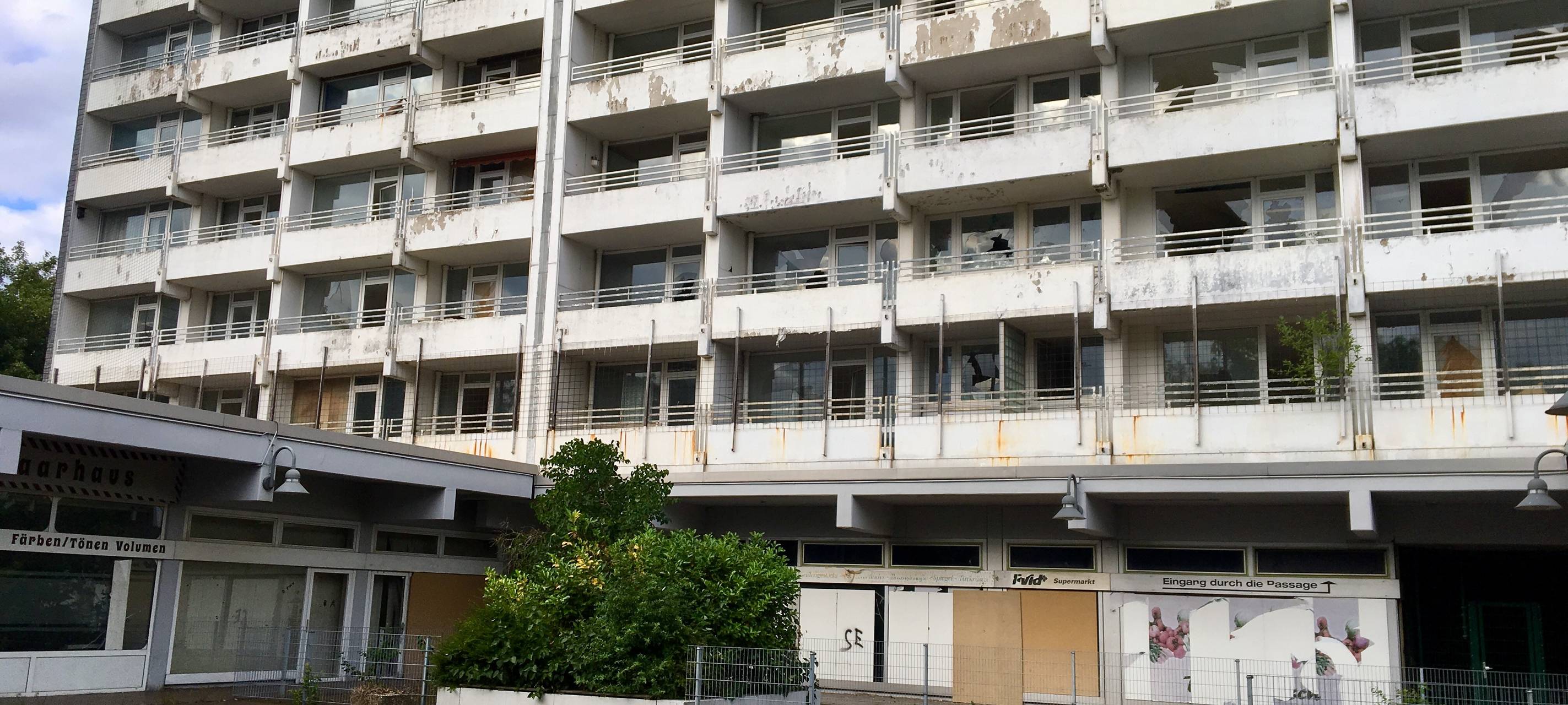 Die Schrottimmobilie Schwechater Straße 38 in Gladbeck