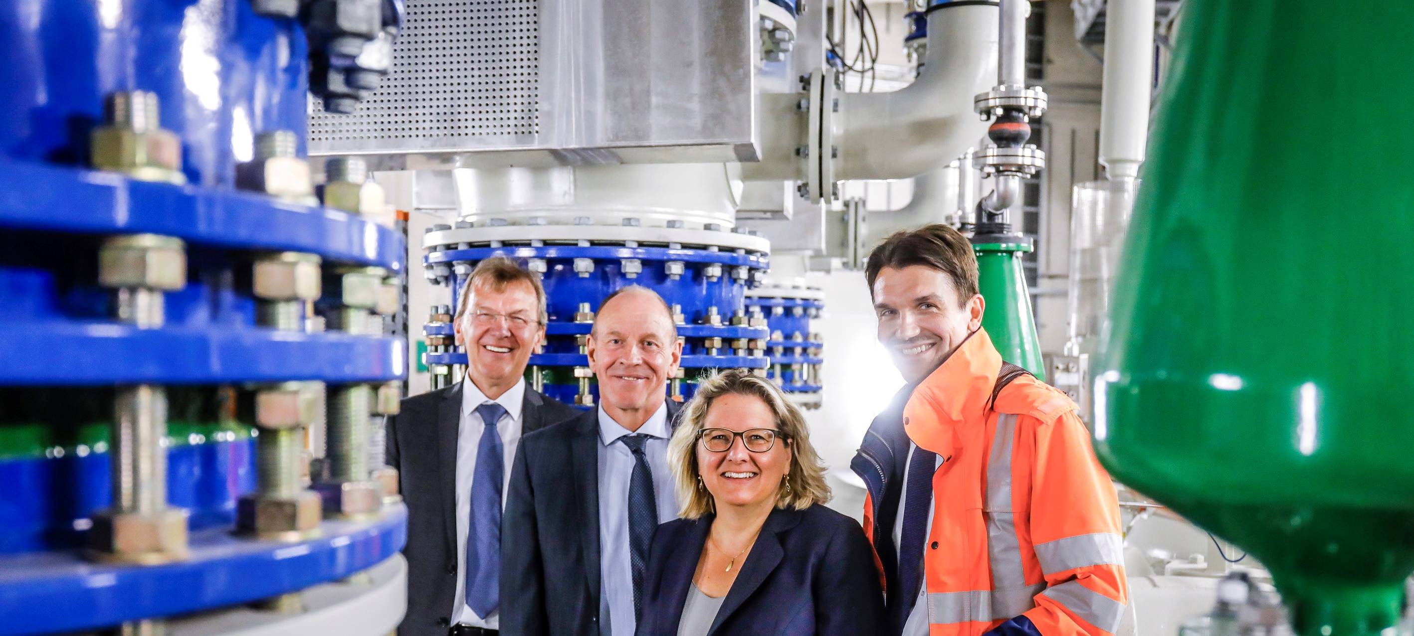 Bundesumweltministerin besucht Bottroper Kläranlage