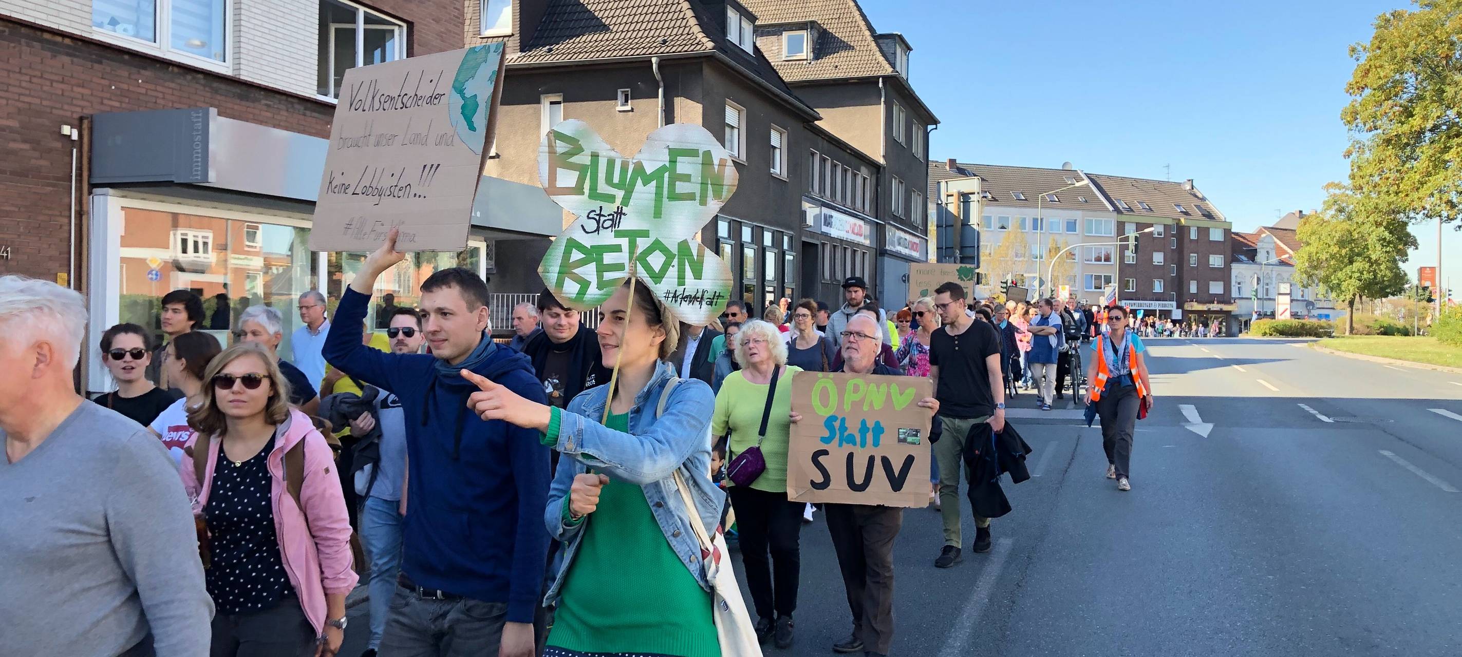 Viele Menschen bei den Fridays for Future-Demos dabei