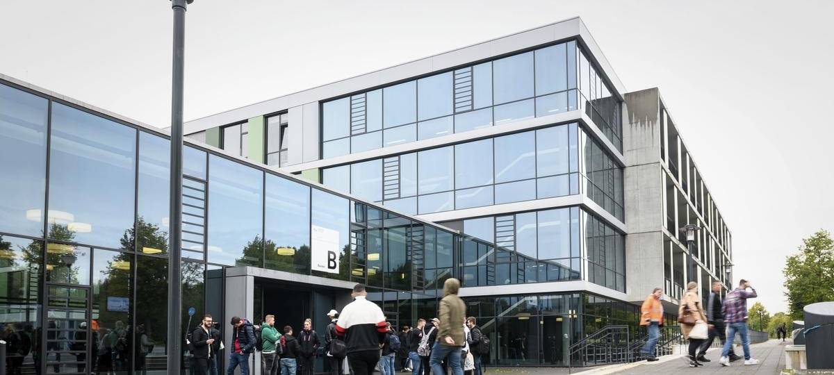 Der Eingang der Westfälischen Hochschule in Gelsenkirchen.