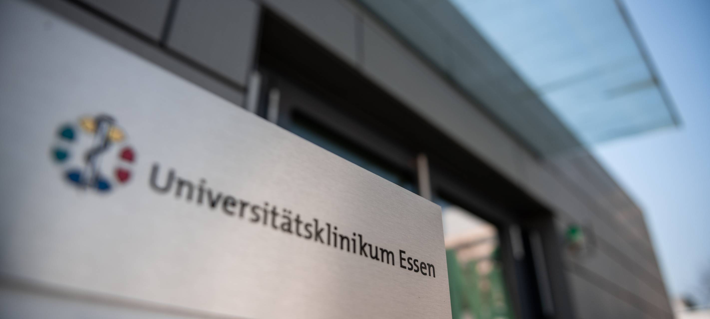 Totschlags-Vorwürfe: Corona-Arzt der Uniklinik vor Gericht