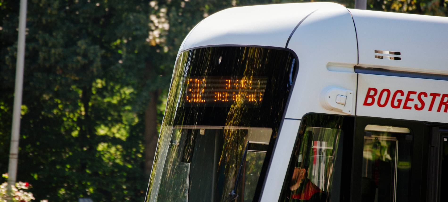 Gelsenkirchen: Technische Panne legt Straßenbahn 302 lahm