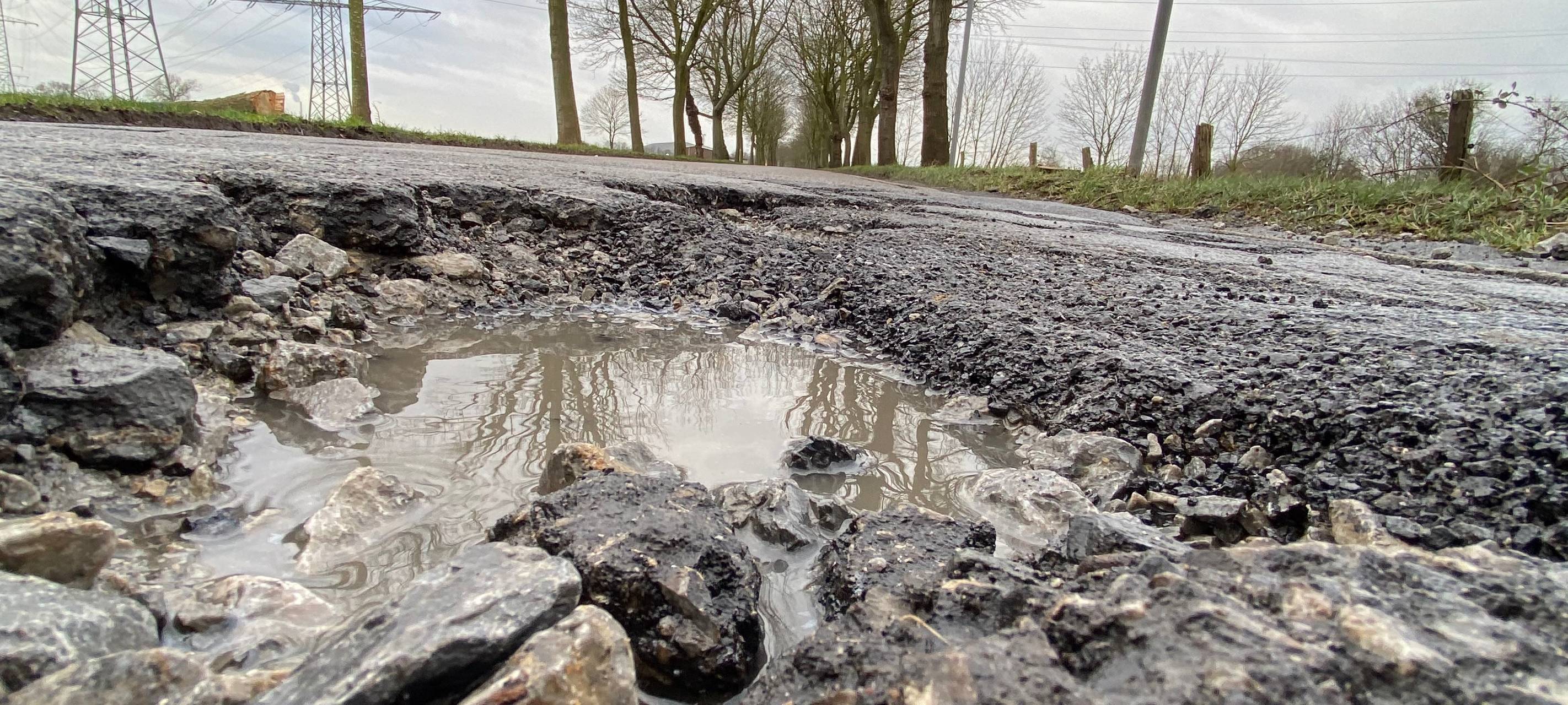 Straßen teilweise in einem katastrophalen Zustand