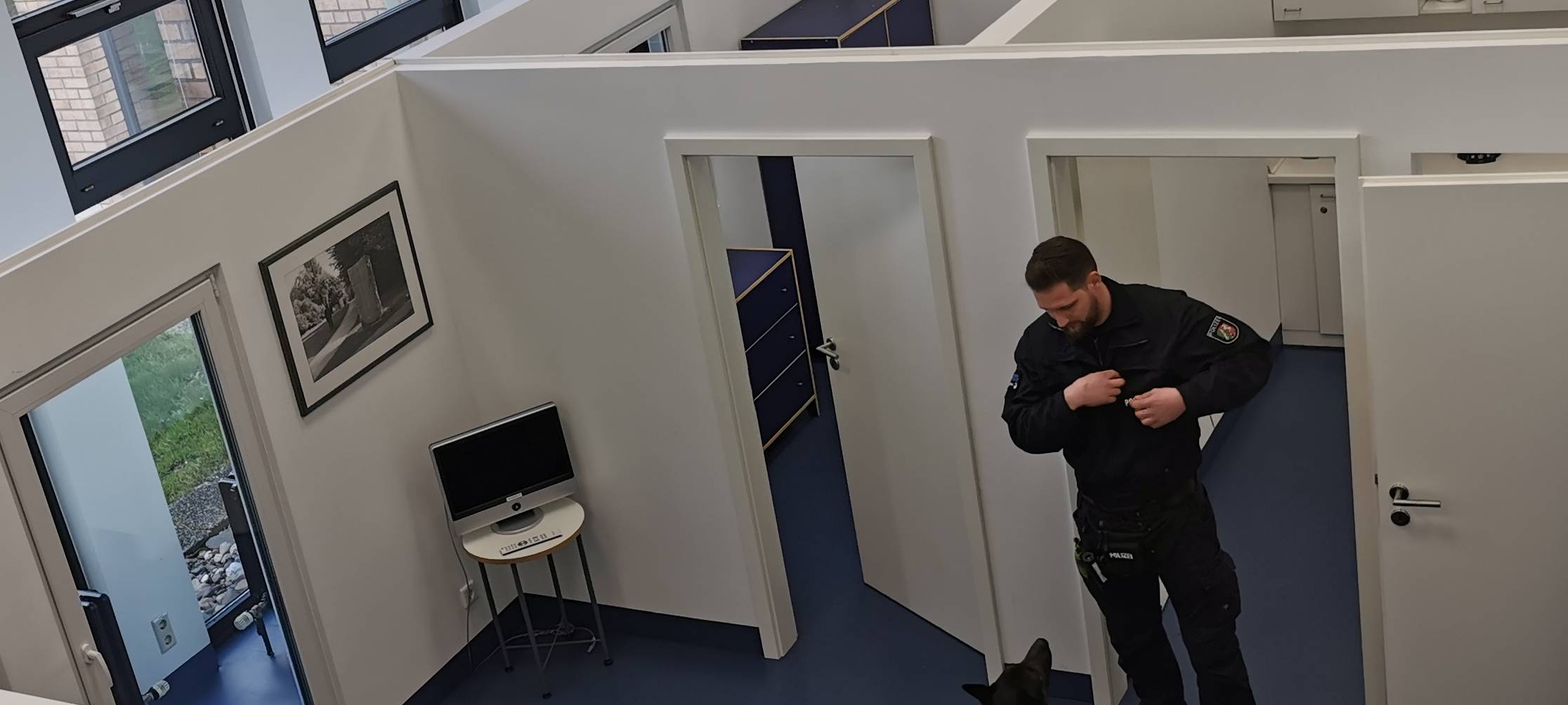 Datenspürhund der Polizei NRW in Aktion