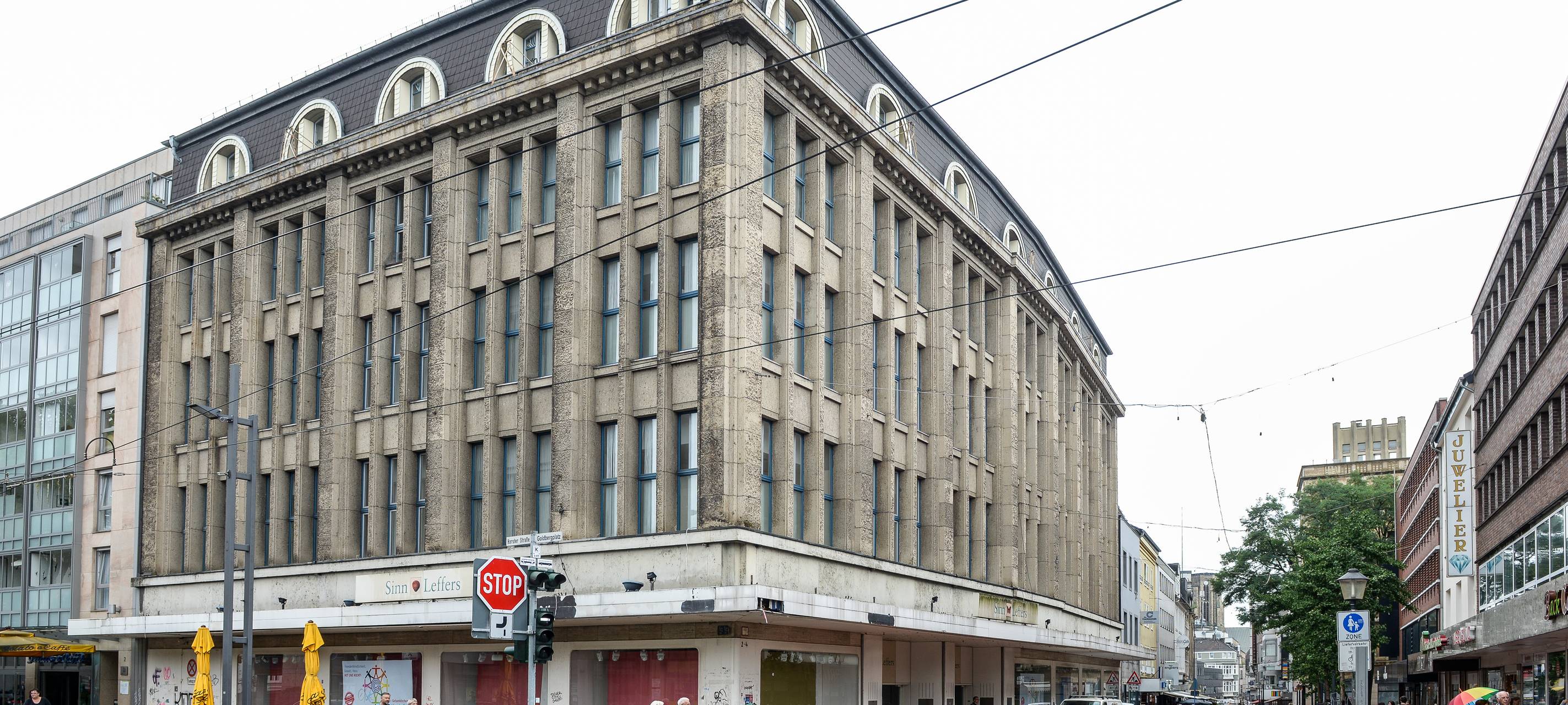 Das ehemalige Damenhaus von SinnLeffers in Gelsenkirchen-Buer