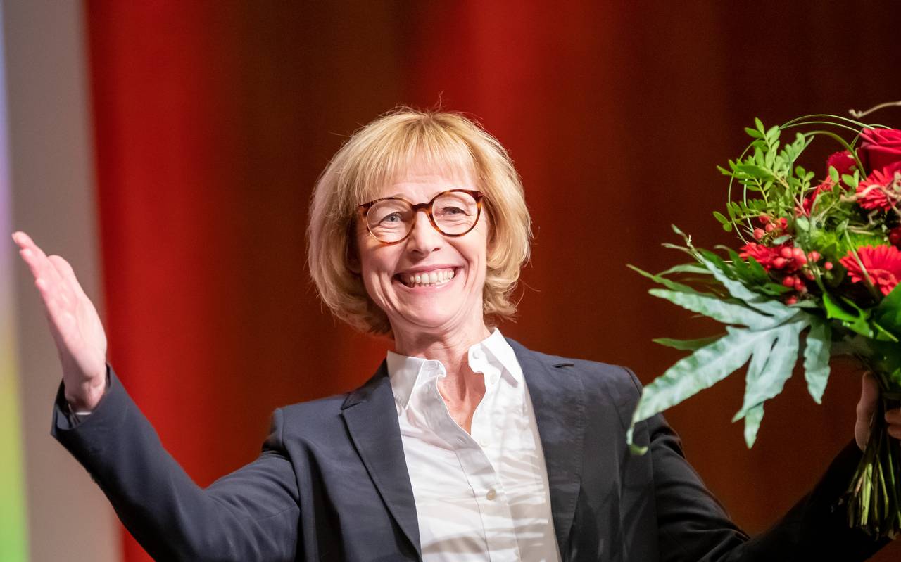 Karin Welge nach der Wahl zur Oberbürgermeisterin in Gelsenkirchen