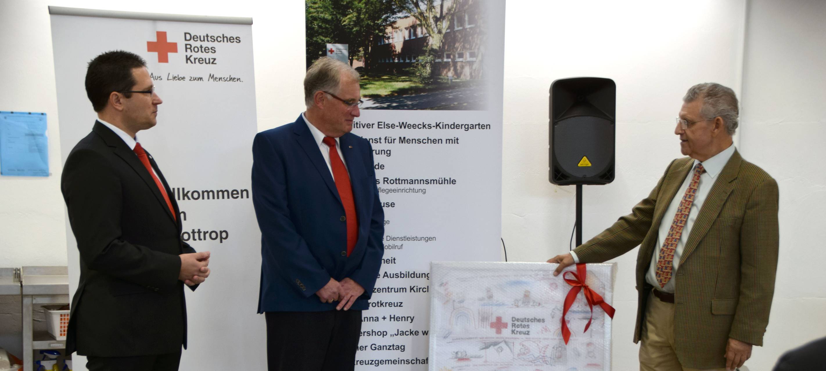 Neue Rettungswache des DRKs in Bottrop-Batenbrock