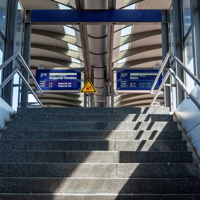 Treppengeländer im Bottroper Hauptbahnhof