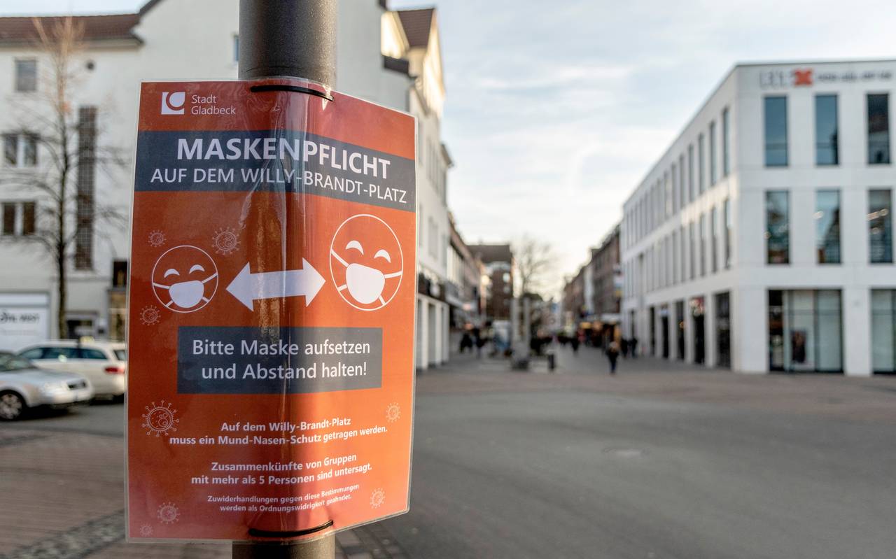 Maskenpflicht-Schild Gladbeck Innenstadt
