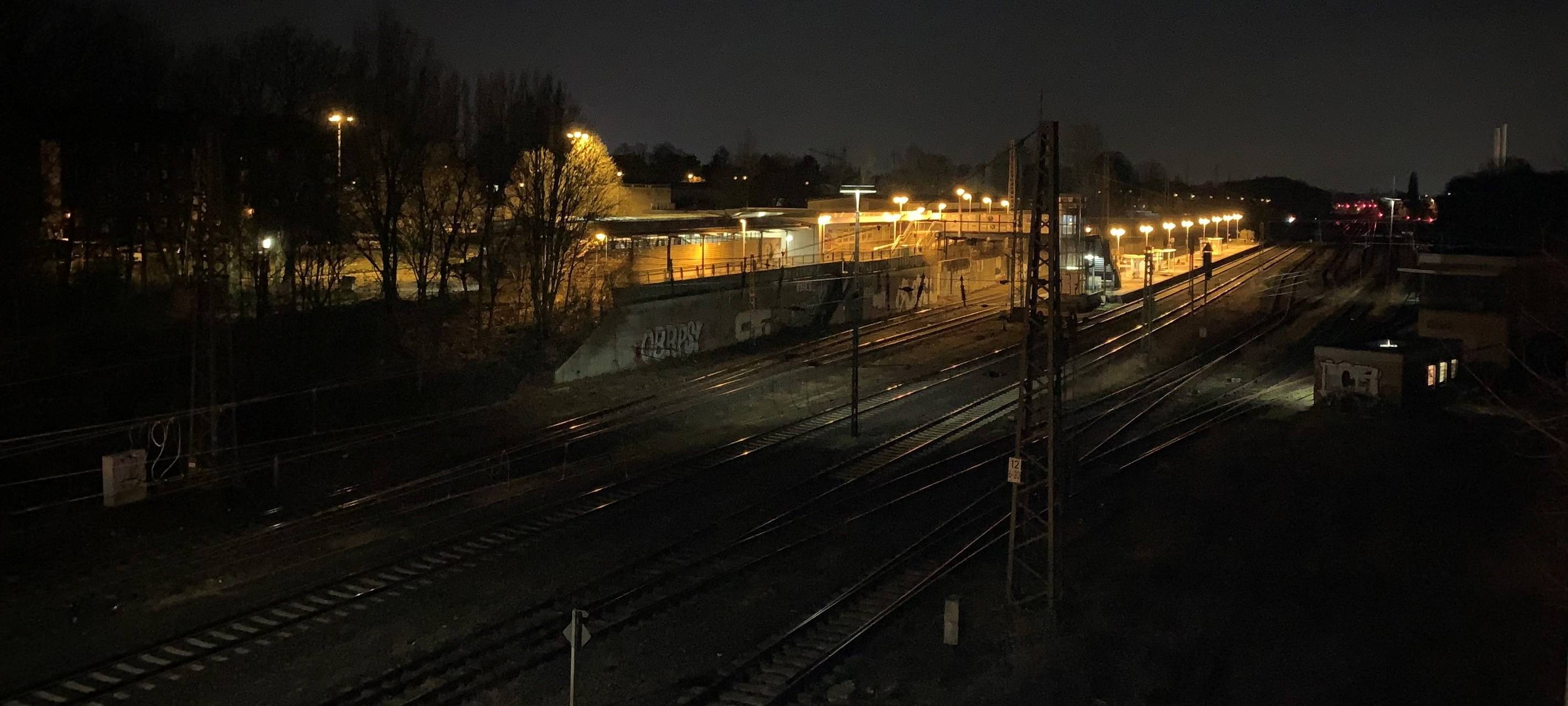 Mann in Gladbeck von Güterzug erfasst