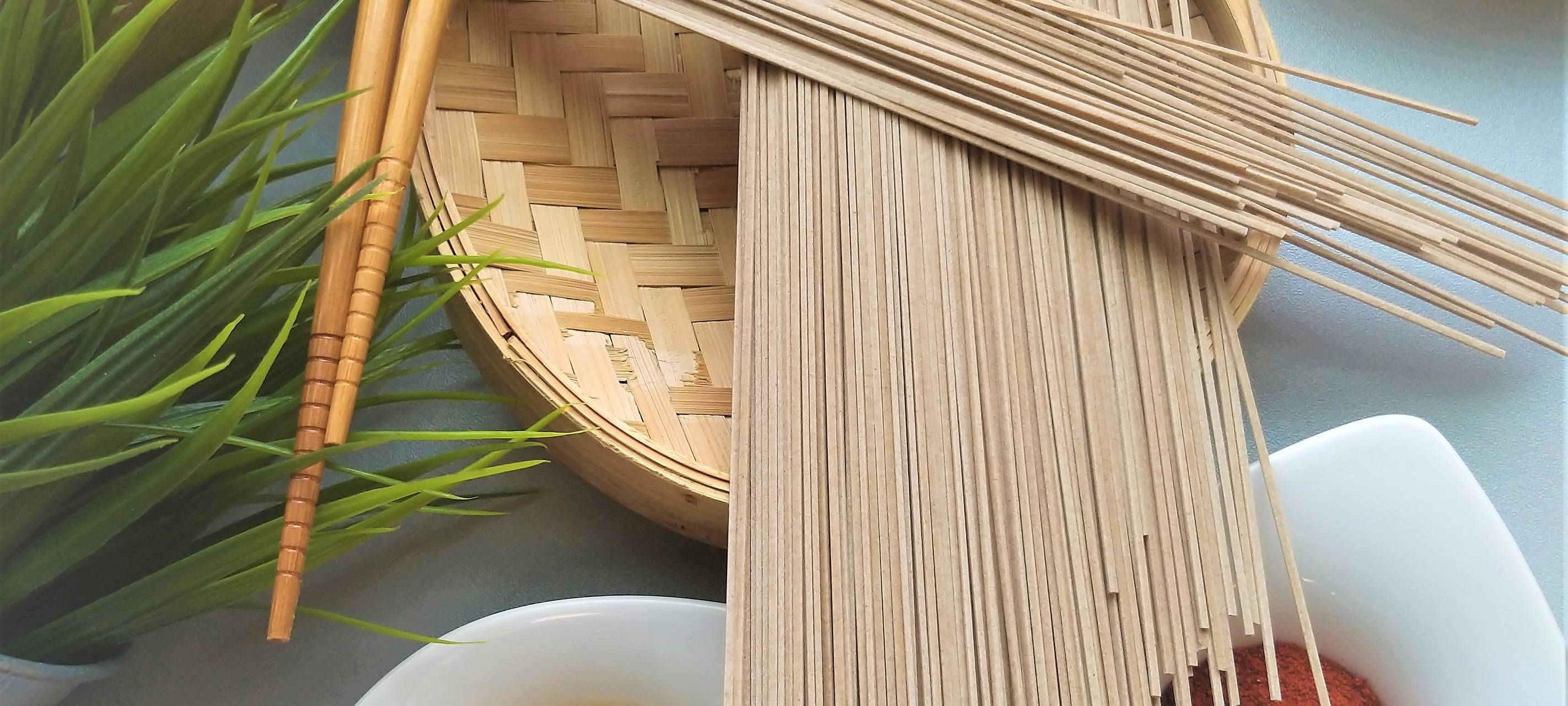 Thai Hähnchencurry mit asiatischen Nudeln und Gemüsen (17.03.2021)