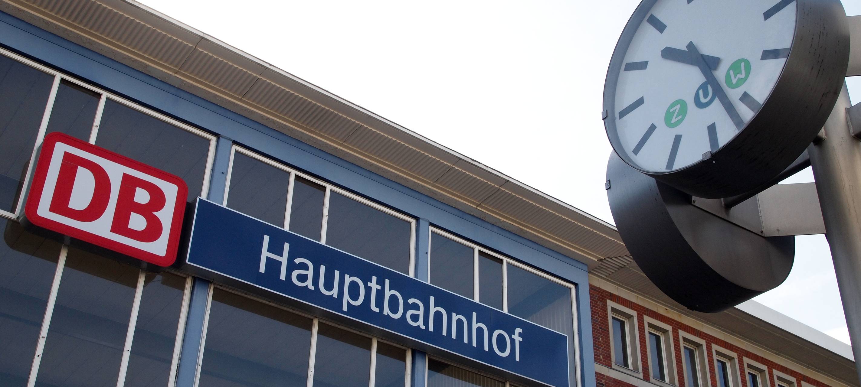 Erneut große Bahnsperrung im Ruhrgebiet: Pendler müssen improvisieren