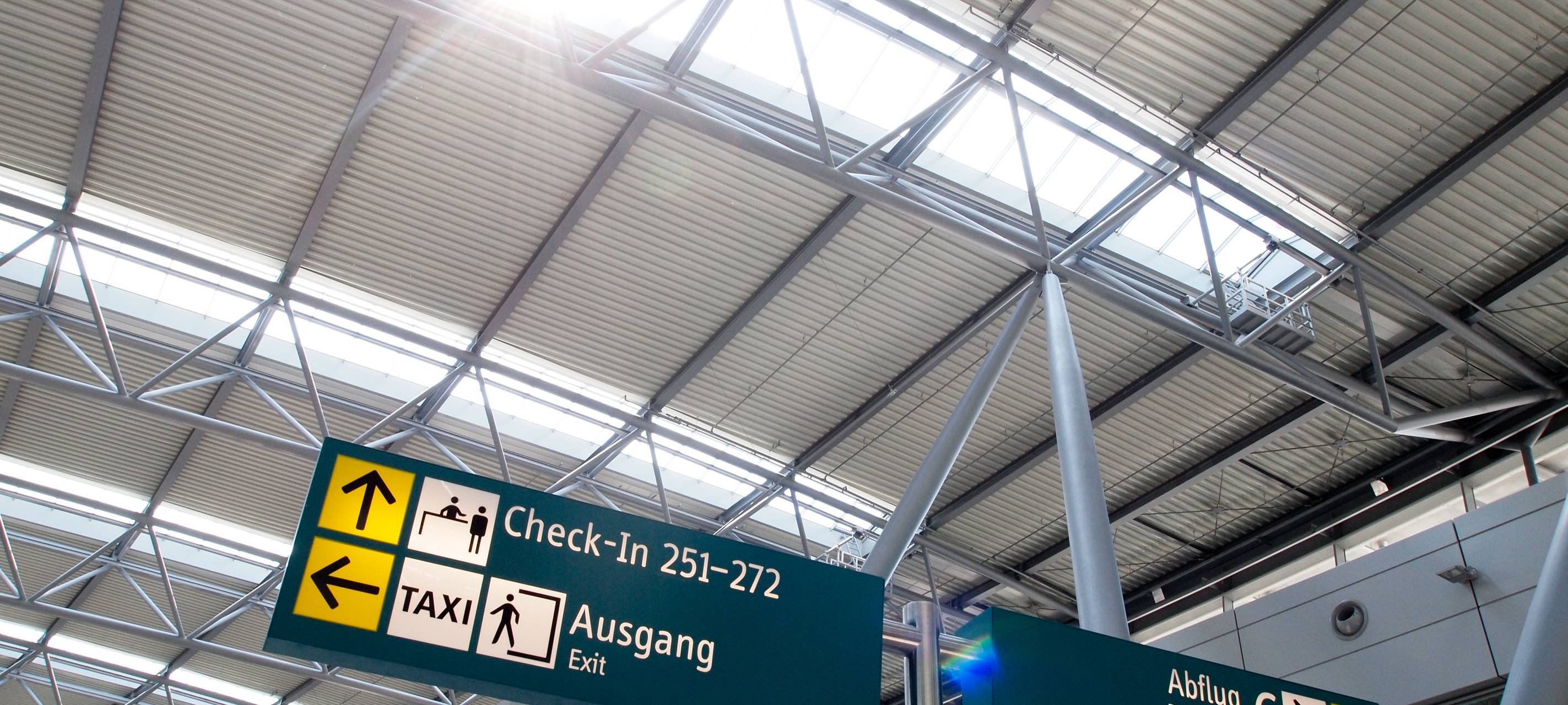 Gelsenkirchenerin am Flughafen festgenommen