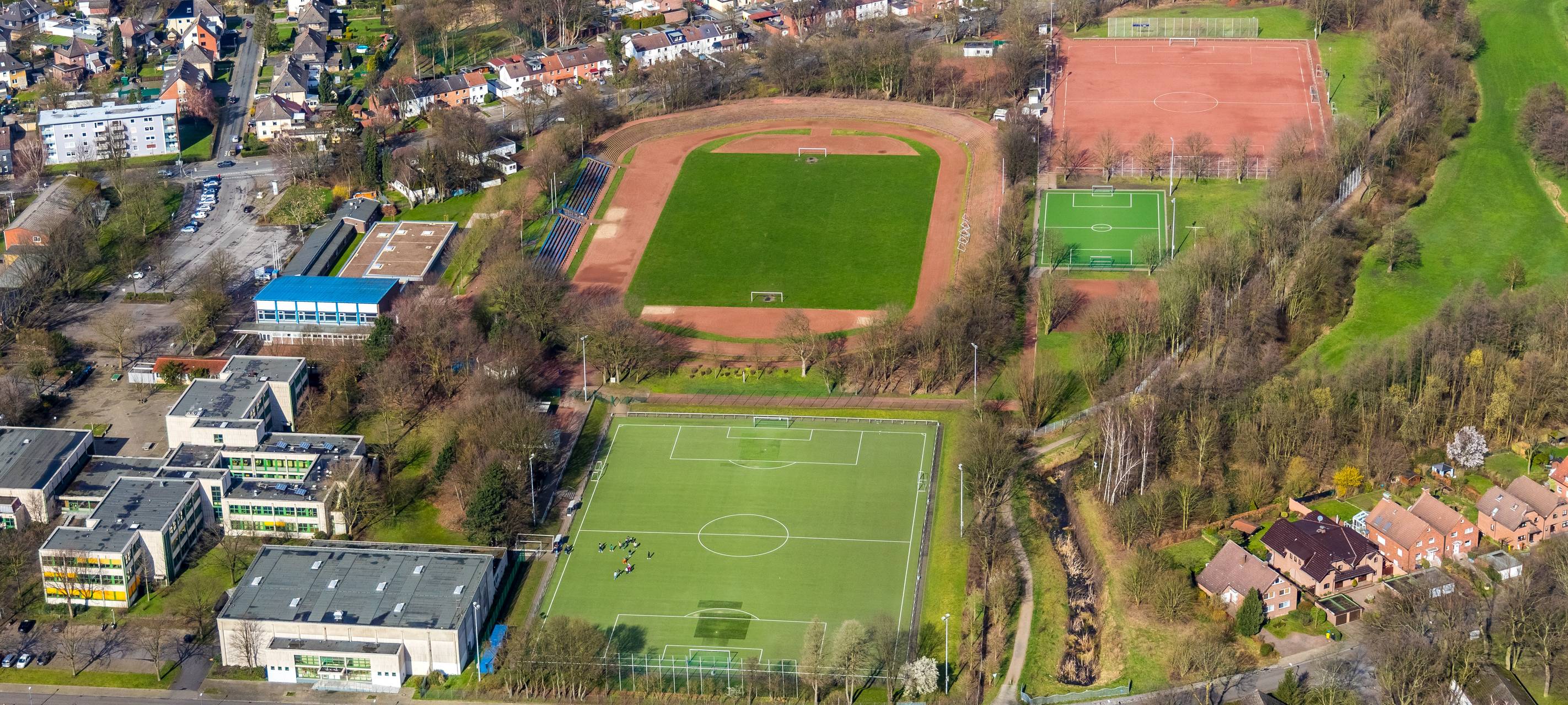 Die Bezirkssportanlage Oststraße in Gelsenkirchen aus der Luft