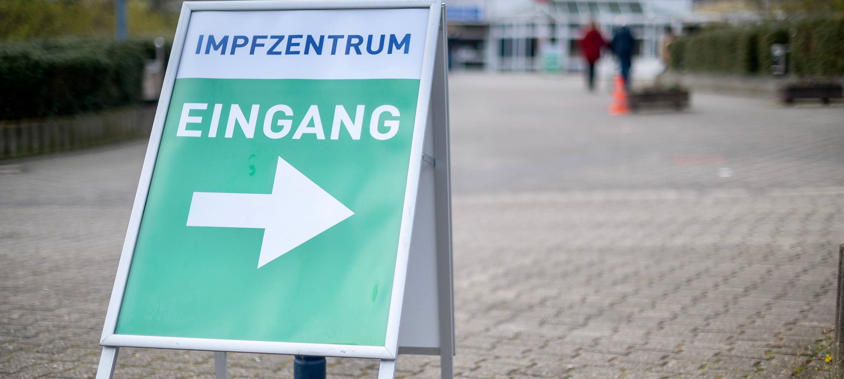 Hinweisschild zum Impfzentrum Gelsenkirchen