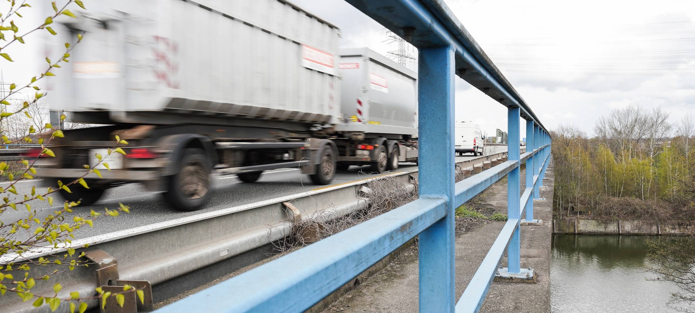 Die Emschertalbrücke an der A43
