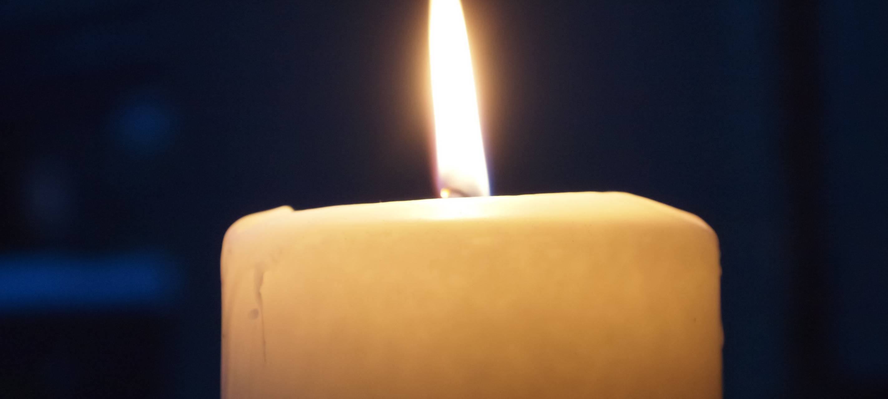 Lichteraktion zum Jahrestag des Ukraine-Kriegs