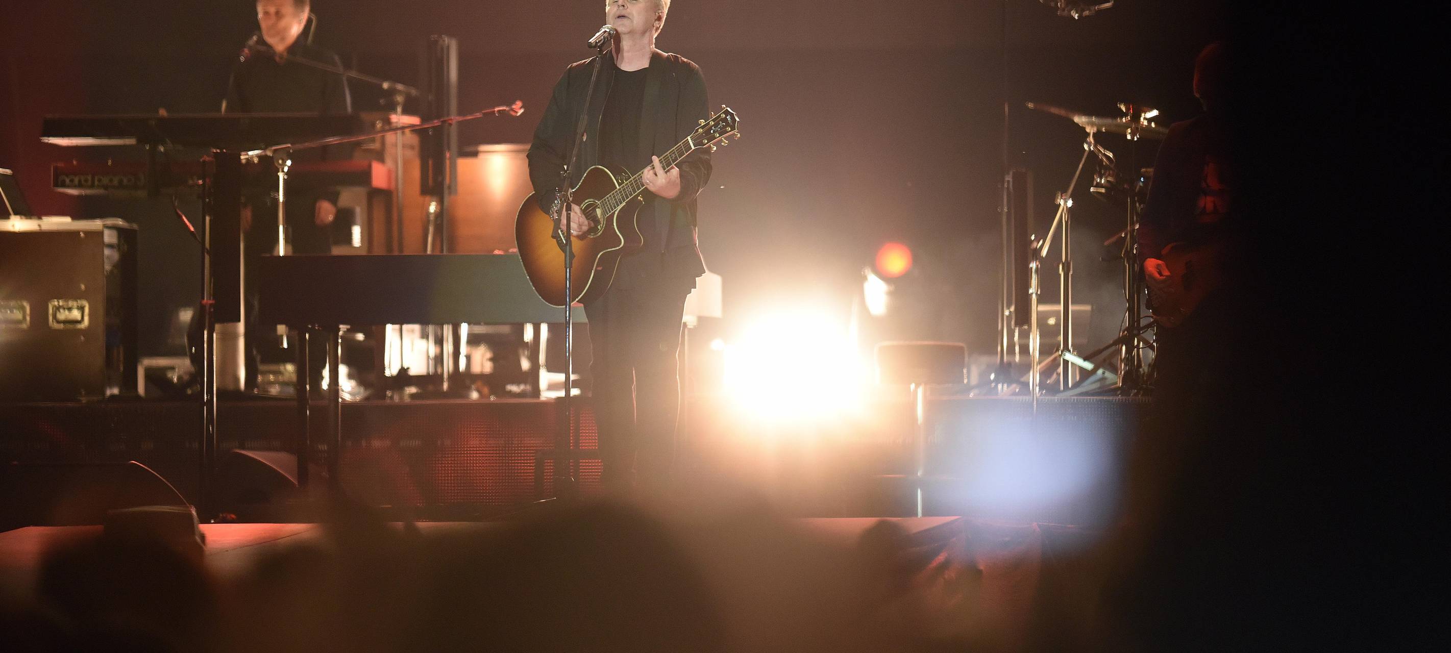 Herbert Grönemeyer auf der Bühne der Veltins-Arena Gelsenkirchen