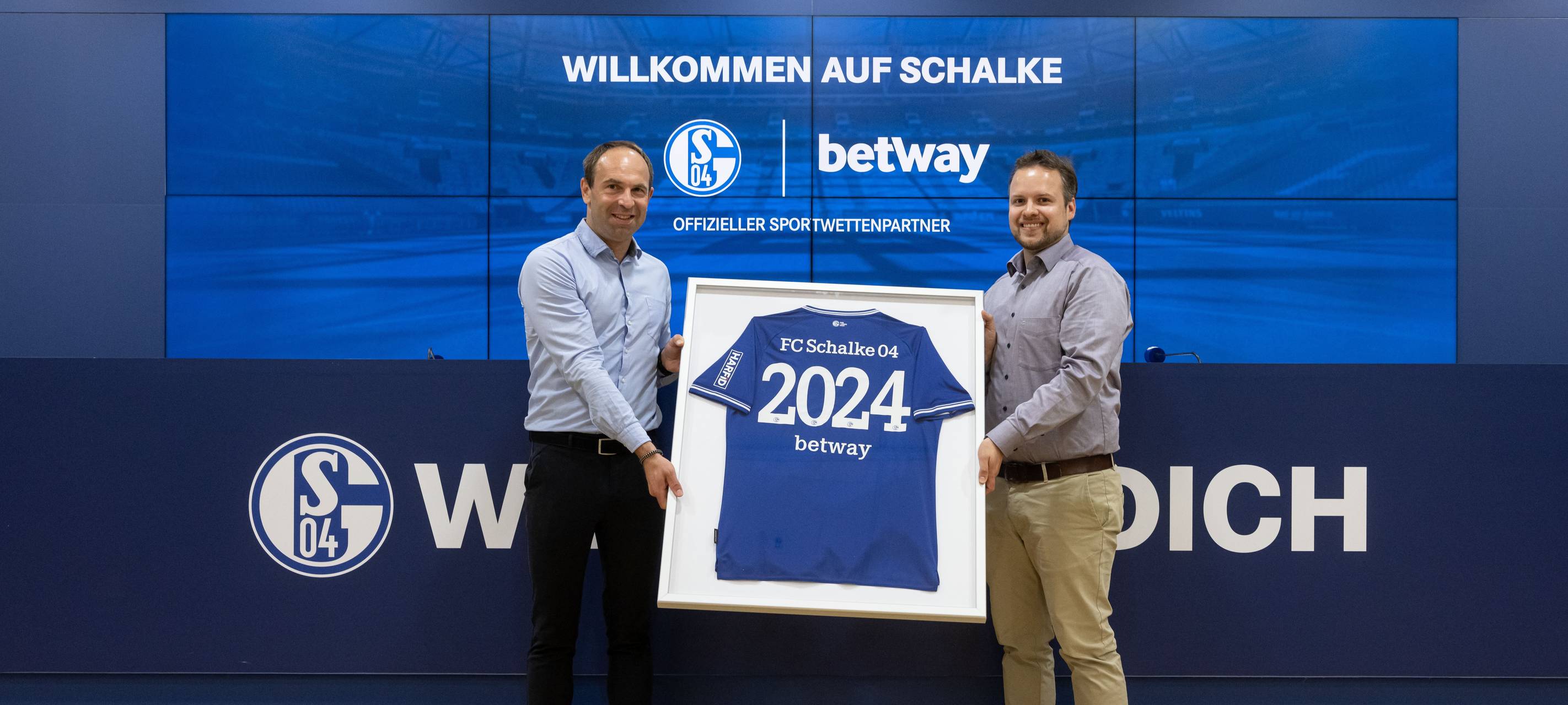 Schalke und Betway präsentieren Zusammenarbeit